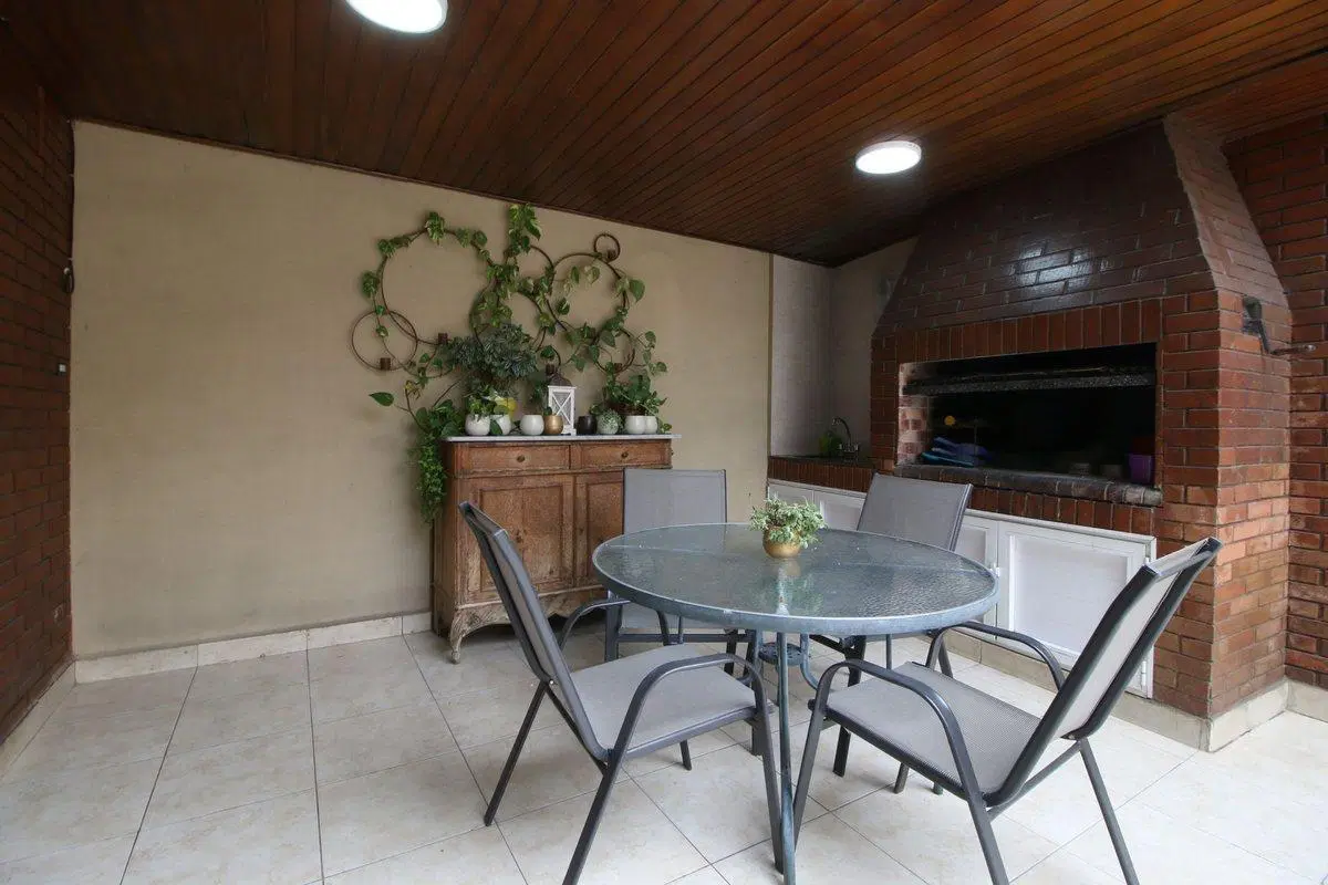 Venta casa 5 ambientes patio en Vélez Sársfield 5