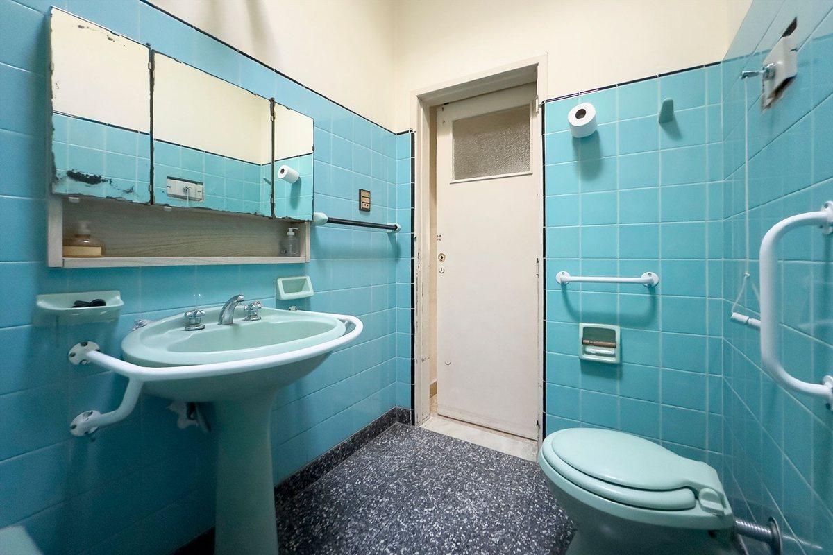VENTA CASA 5 AMB MORON SUR
