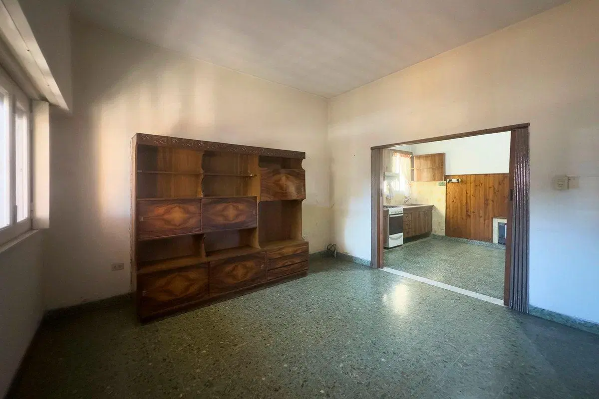 VENTA CASA 5 AMB MORON SUR 5