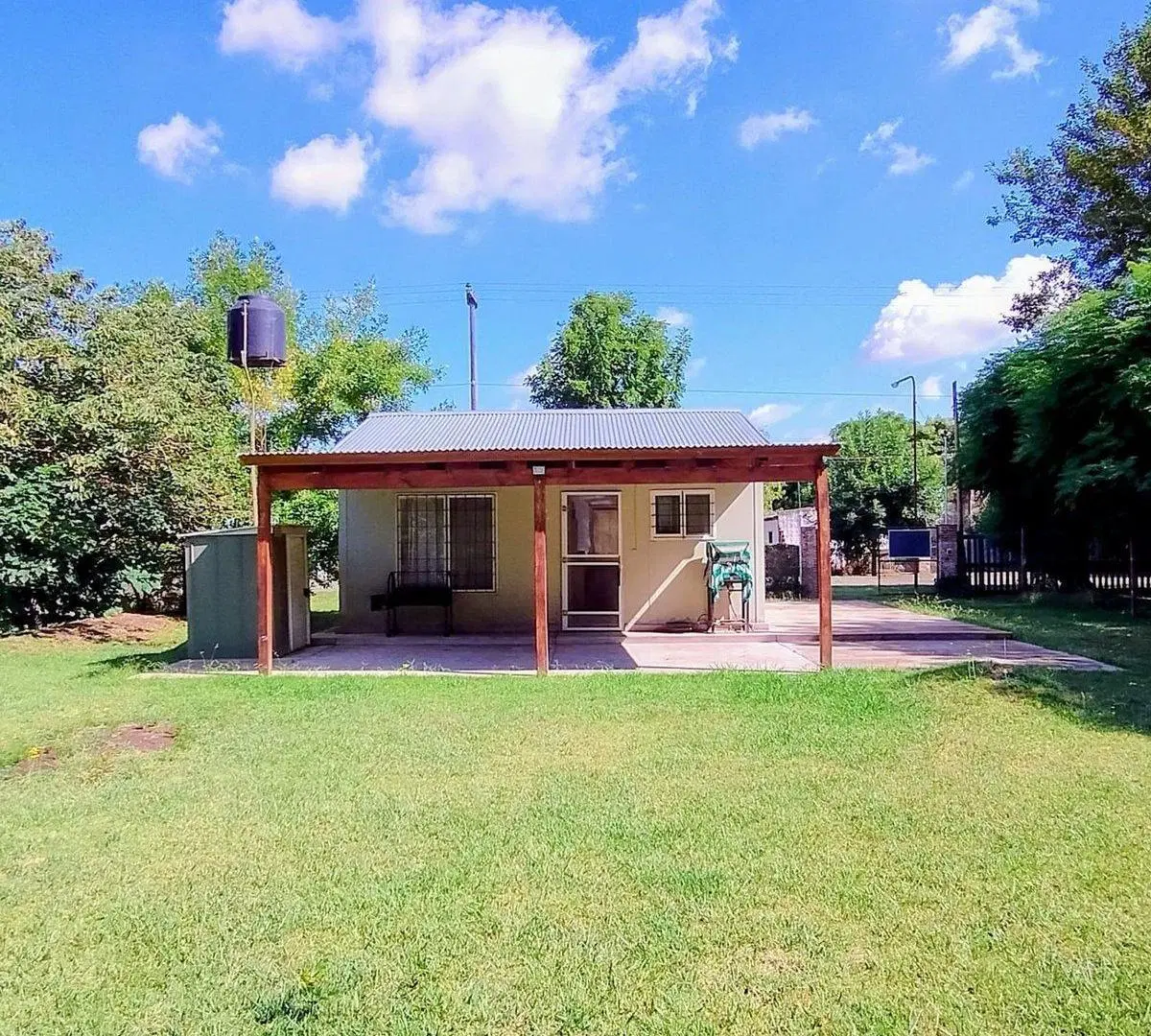 VENTA CASA 3 AMBIENTES EN LOMA VERDE, RANCHOS 4