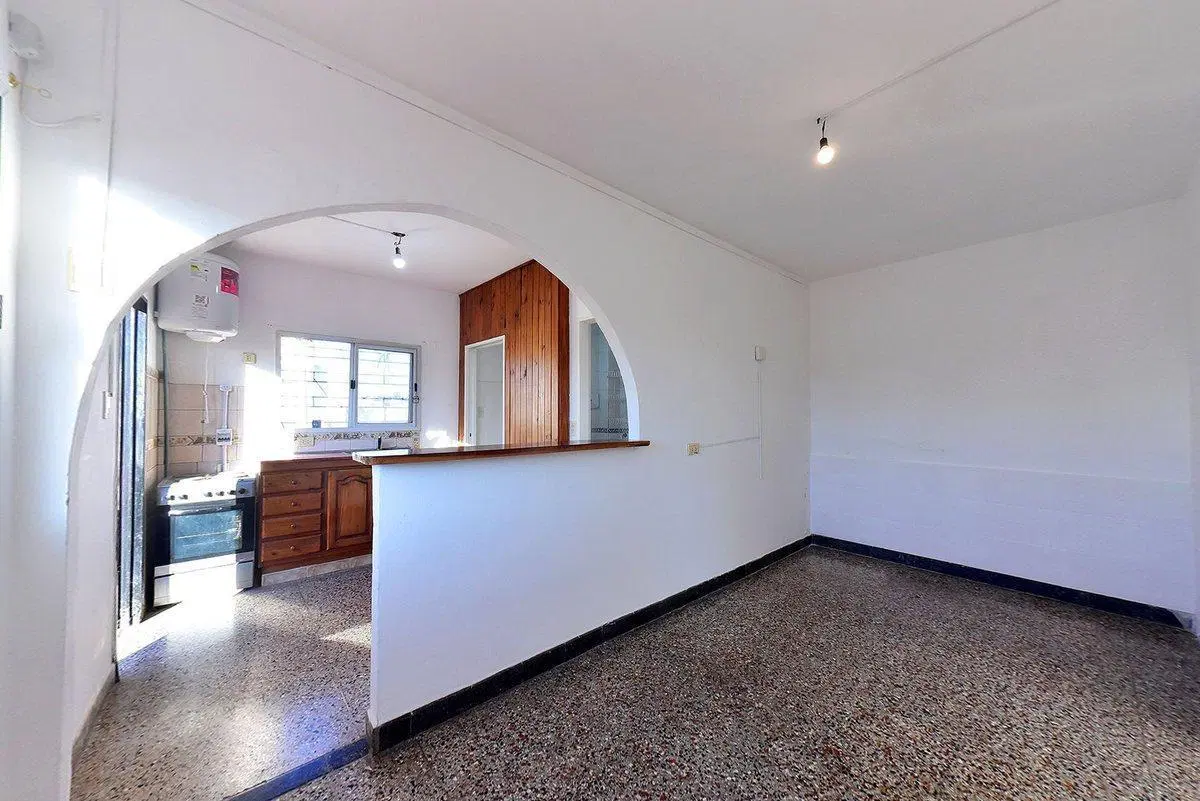 VENTA PH MULTIFAMILIAR CON TERRAZA EN MUNRO 5