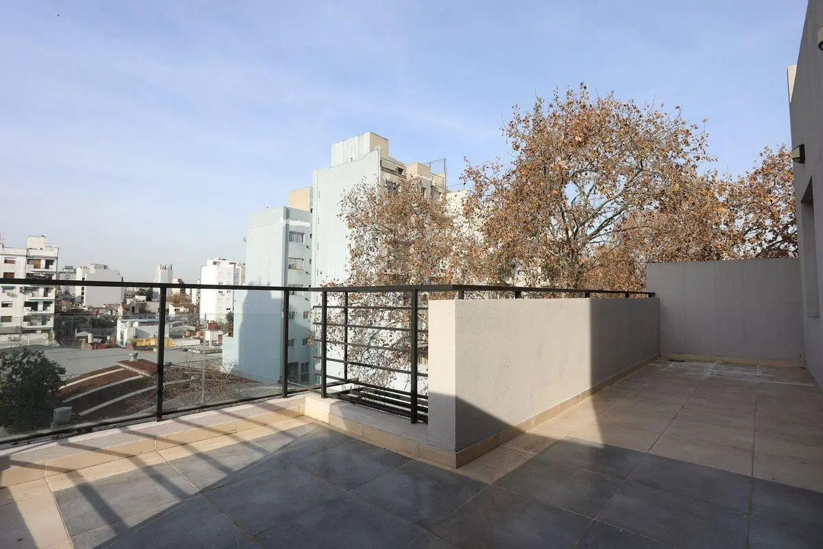 DEPARTAMENTO EN VENTA  CABA 2 AMBIENTES TOILETTE 5