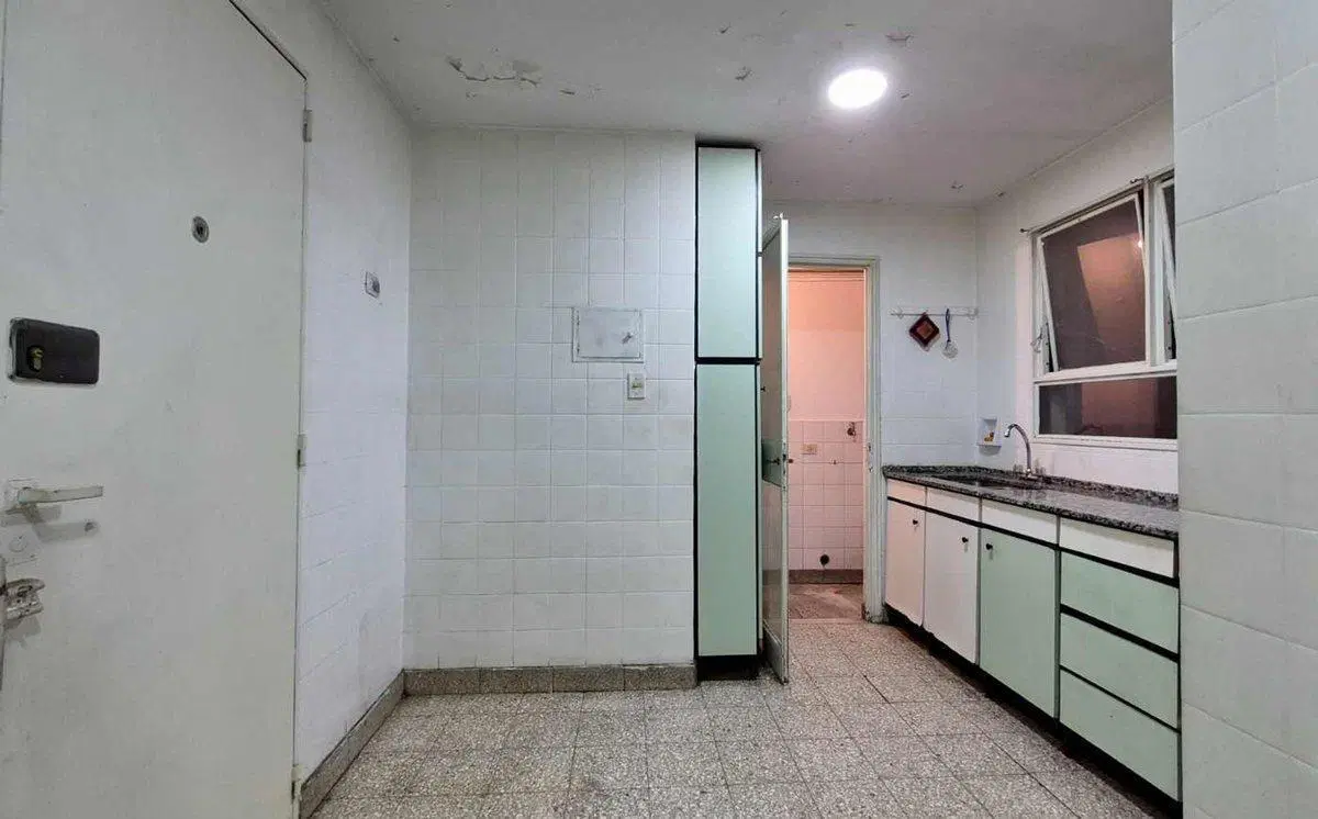 VENTA 4 AMBIENTES EN ALMAGRO BALCON Y DEPENDENCIAS 4