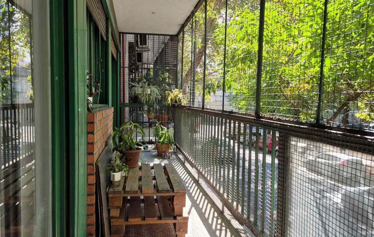 VENTA 4 AMBIENTES EN ALMAGRO BALCON Y DEPENDENCIAS 2