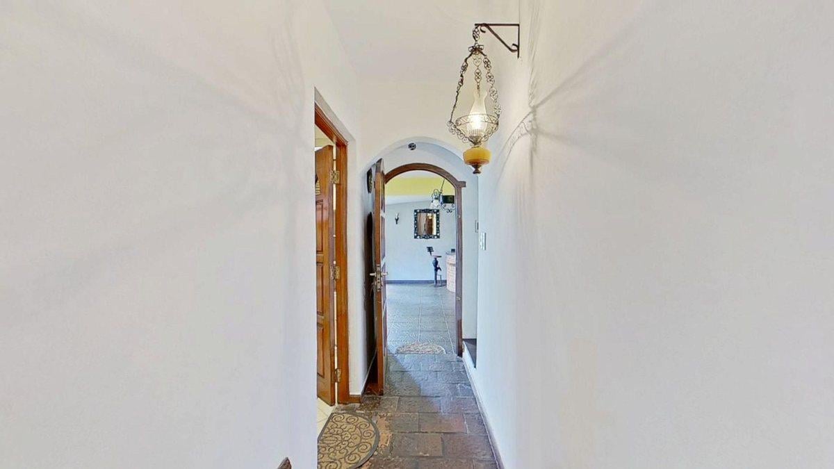 VENTA CHALET EN EZEIZA COCHERA PATIO PARRILLA