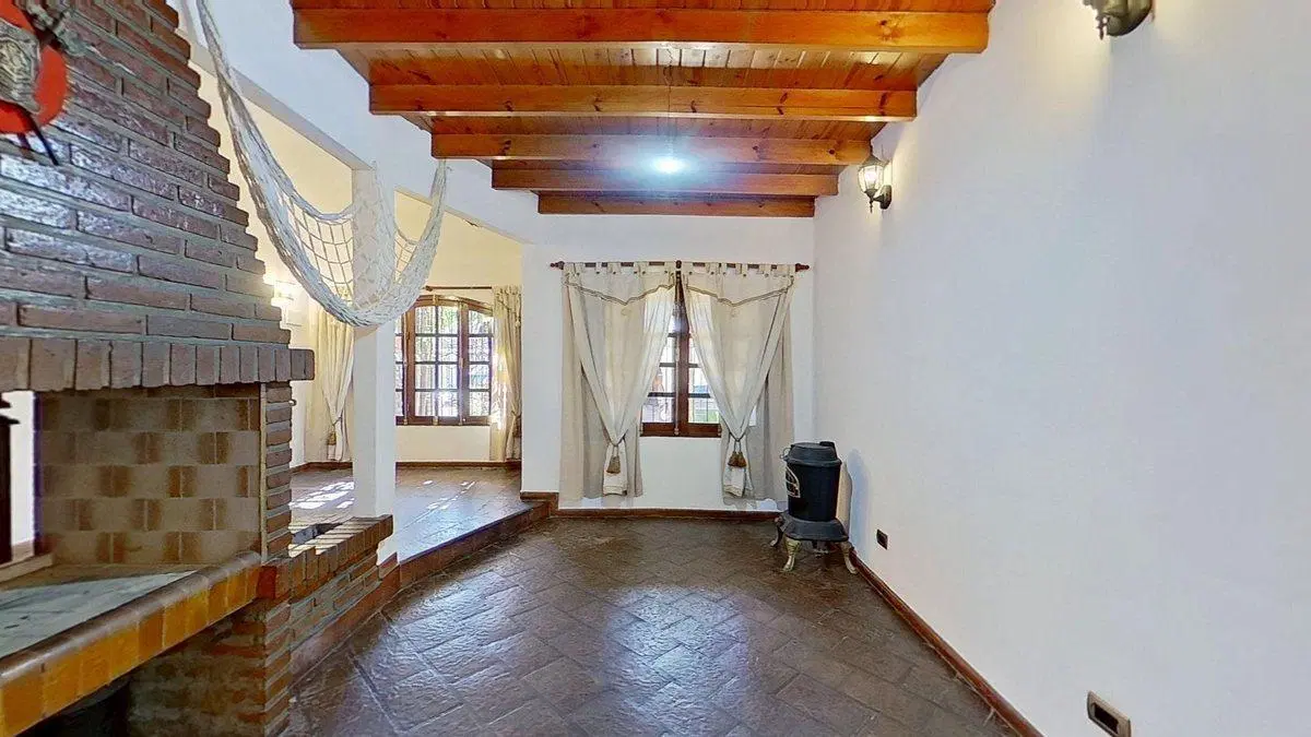 VENTA CHALET EN EZEIZA COCHERA PATIO PARRILLA 3