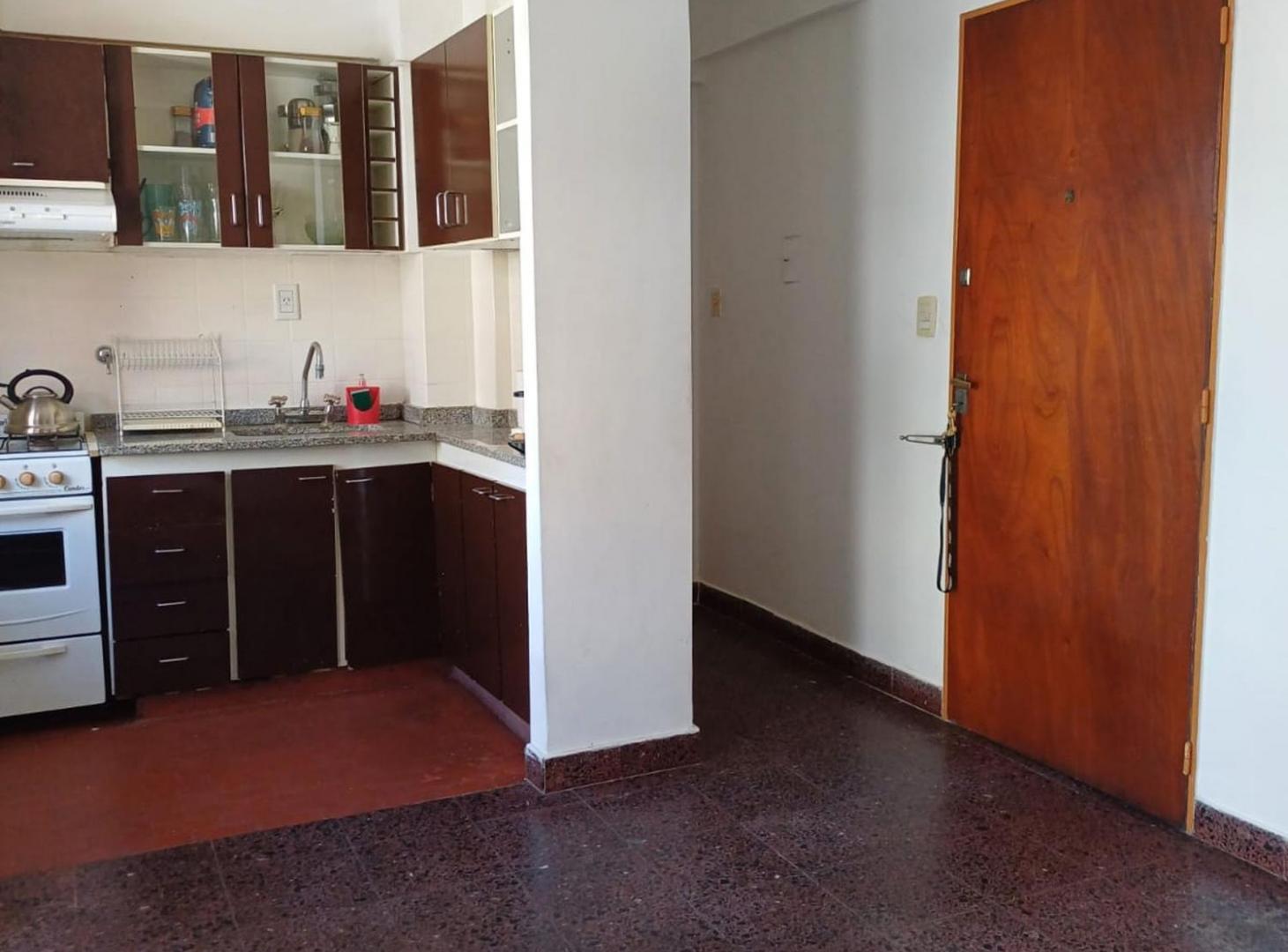 VENTA DEPARTAMENTO 3 AMB.EN RAMOS MEJÍA CON BALCÓN