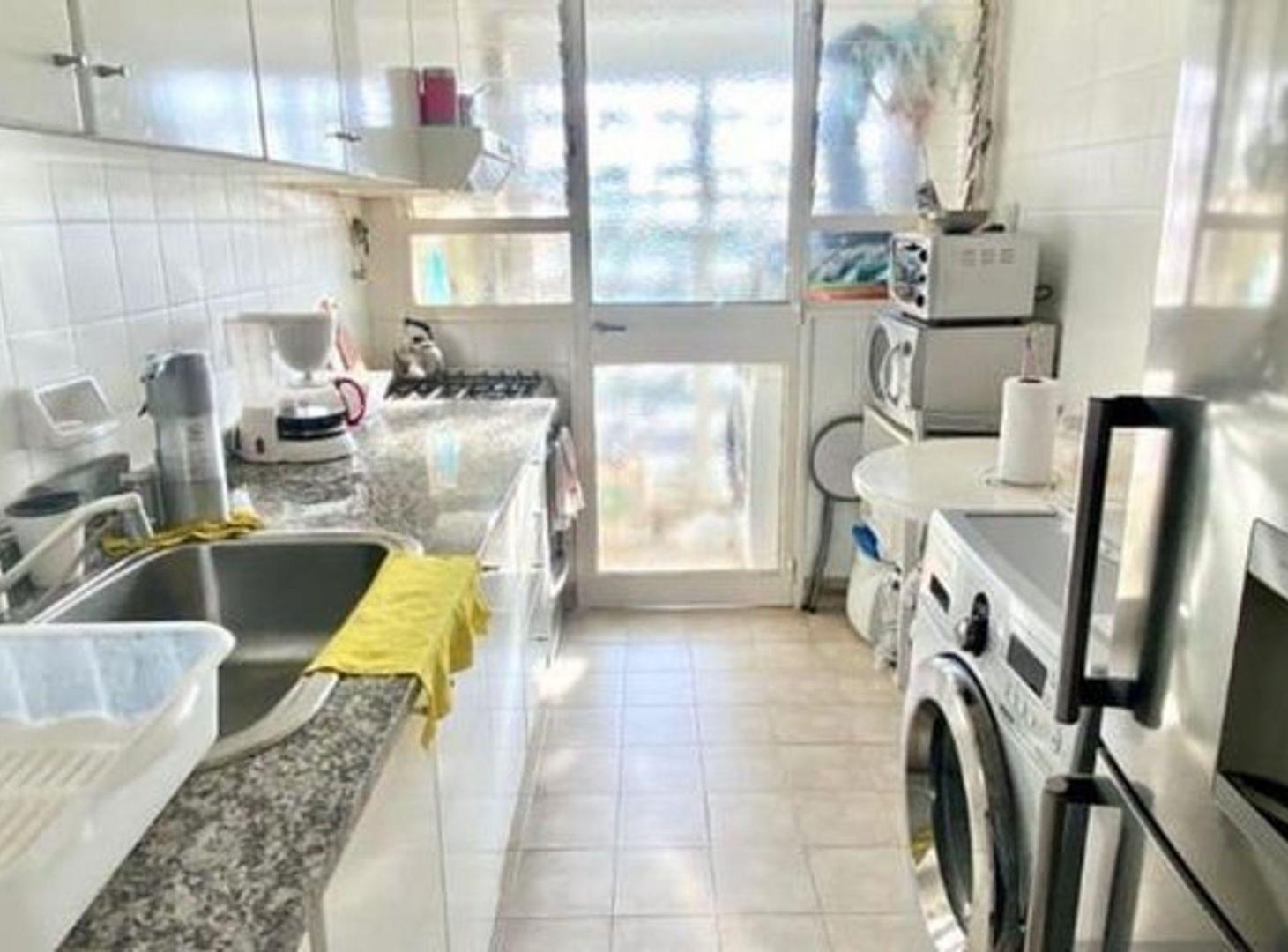 Foto de VENTA DEPARTAMENTO 4 AMBIENTES COGHLAN, imagen 3