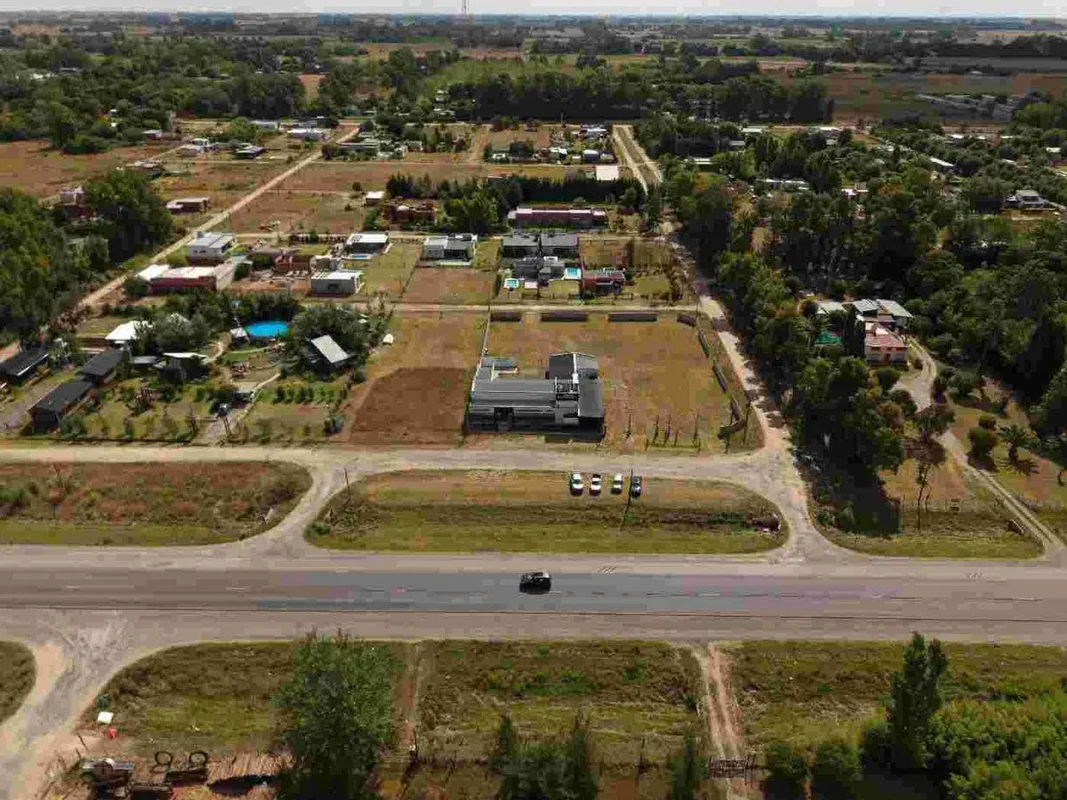 LOCAL EN VENTA SAN MIGUEL DEL MONTE 3