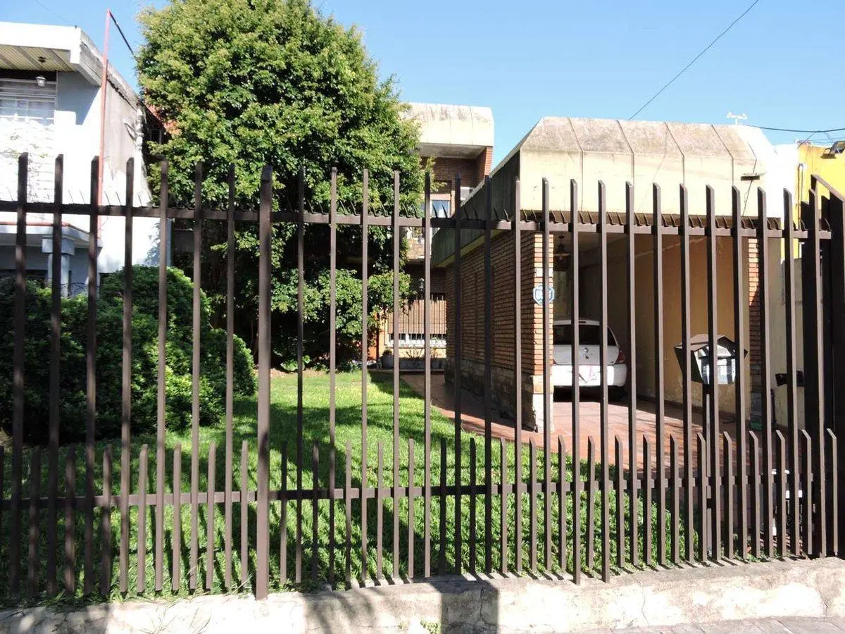 SAN JUSTO - CASA 4 AMBIENTES CON PILETA Y PARRILLA 3