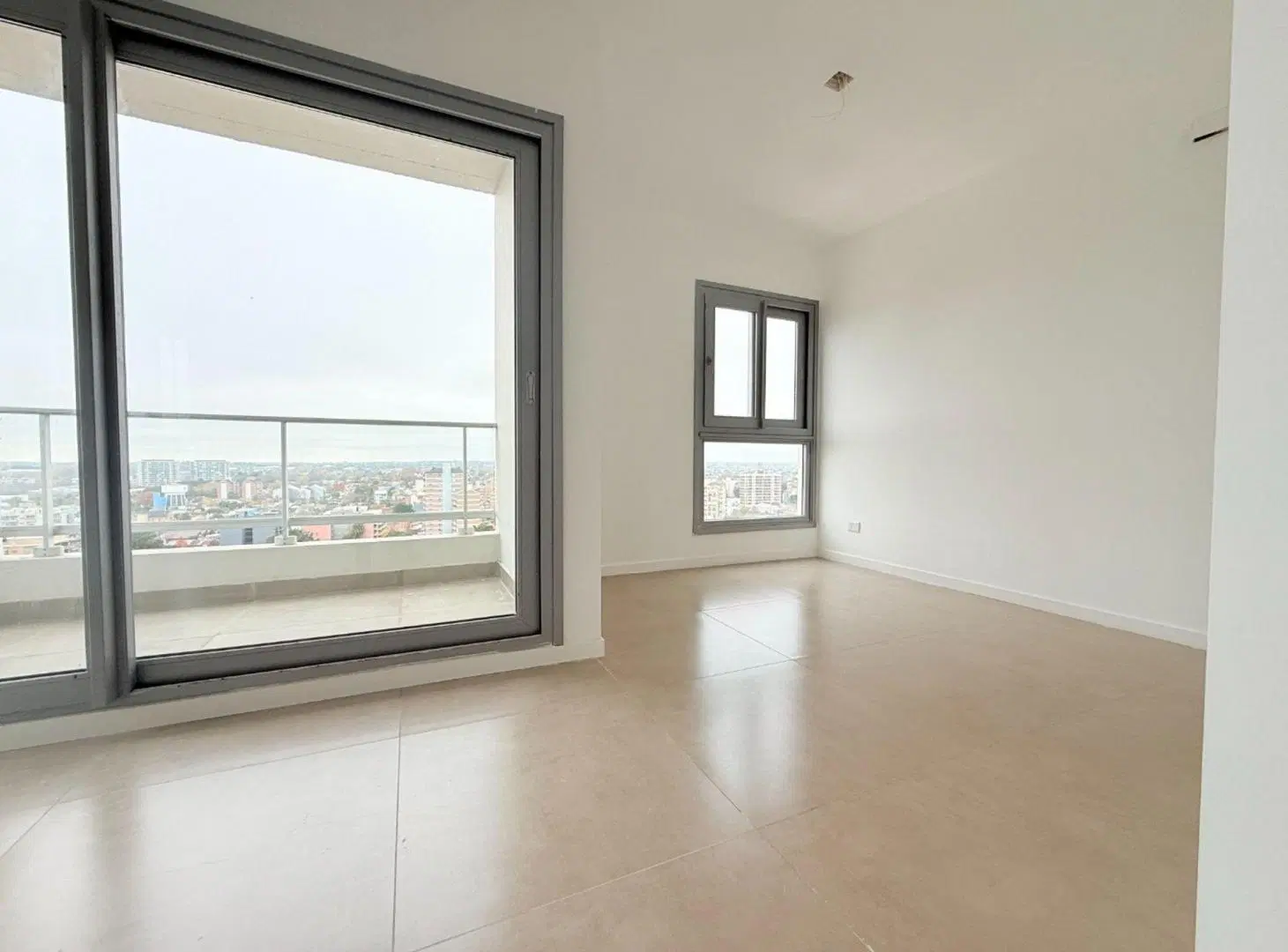 DEPARTAMENTO VENTA TIGRE 2 AMBIENTES EL CARDON II 2