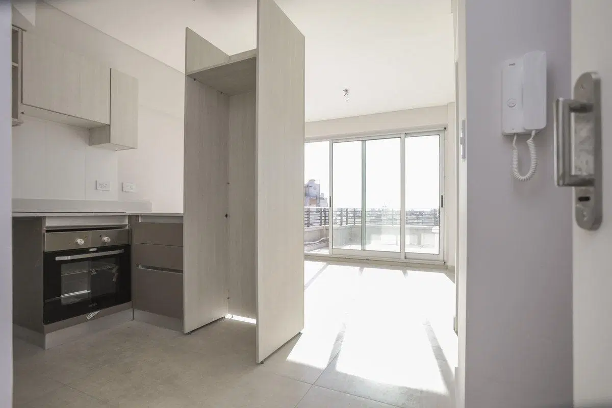 VENTA EN CABALLITO CON SUM PILETA 2 AMBIENTES 3
