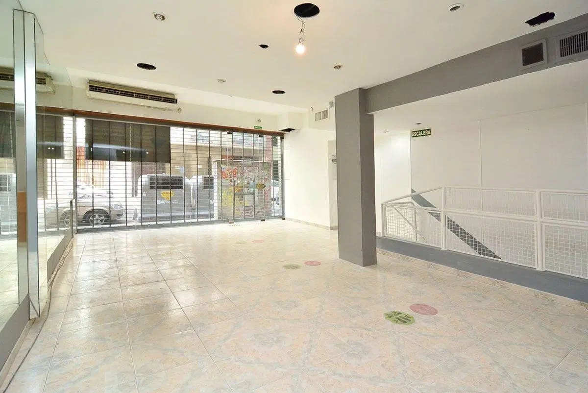 LOCAL COMERCIAL O CONSULTORIOS VENTA BARRIO NORTE 5