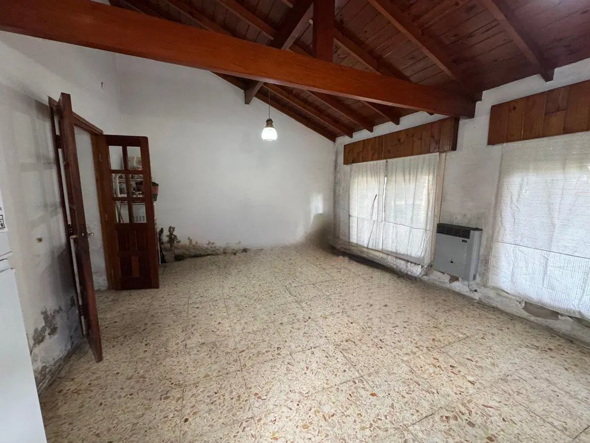 TEMPERLEY CASA RECICLAR 4 AMB. PARQUE LOTE 600 MTS 3