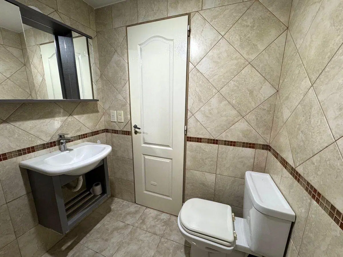 VENTA DPTO 2 AMB CON DOBLE BALCON EN RAMOS MEJIA 3