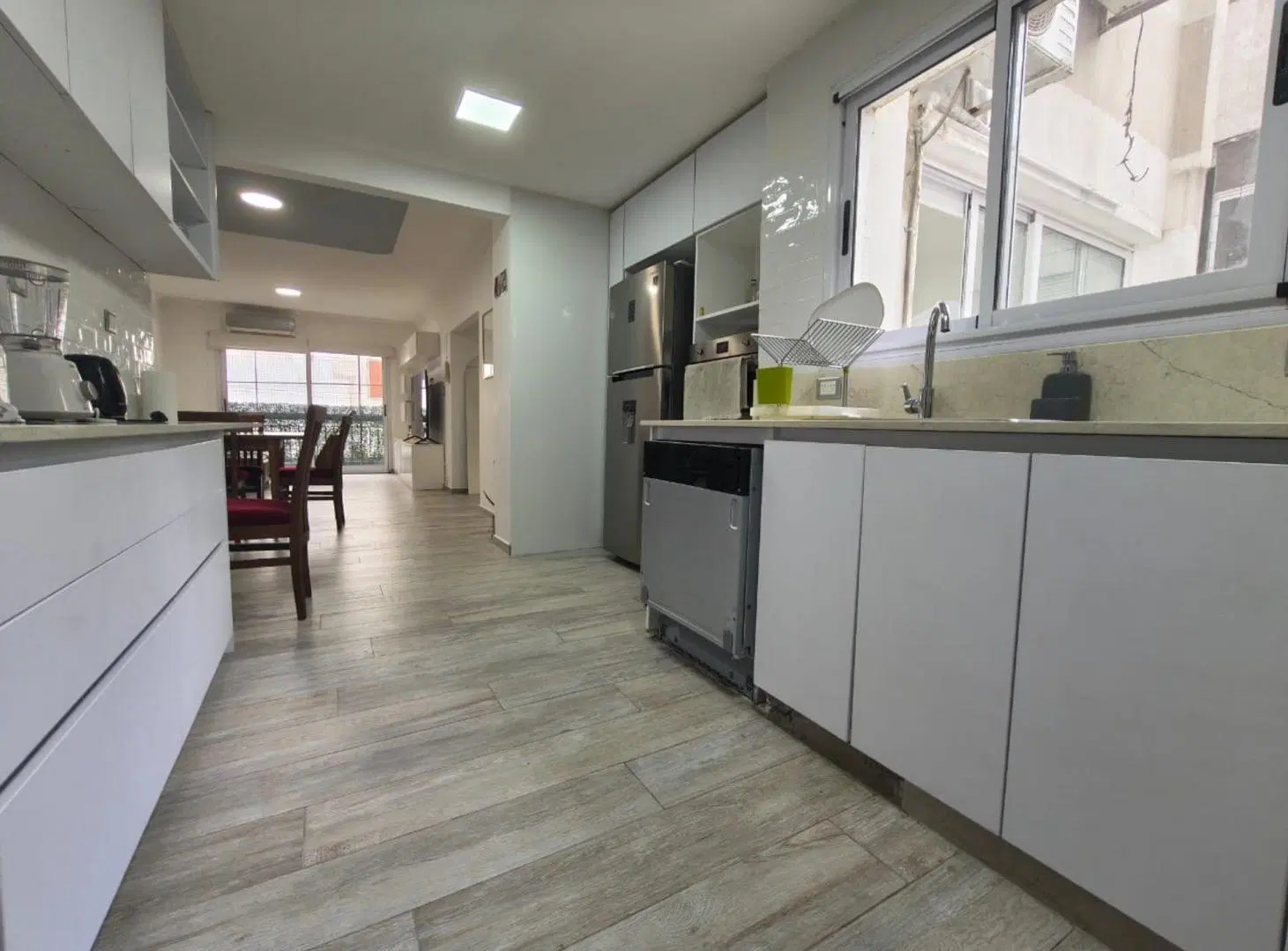 ALQUILER 3 AMB AMOBLADO CON PATIO Y BALCON ALMAGRO 2