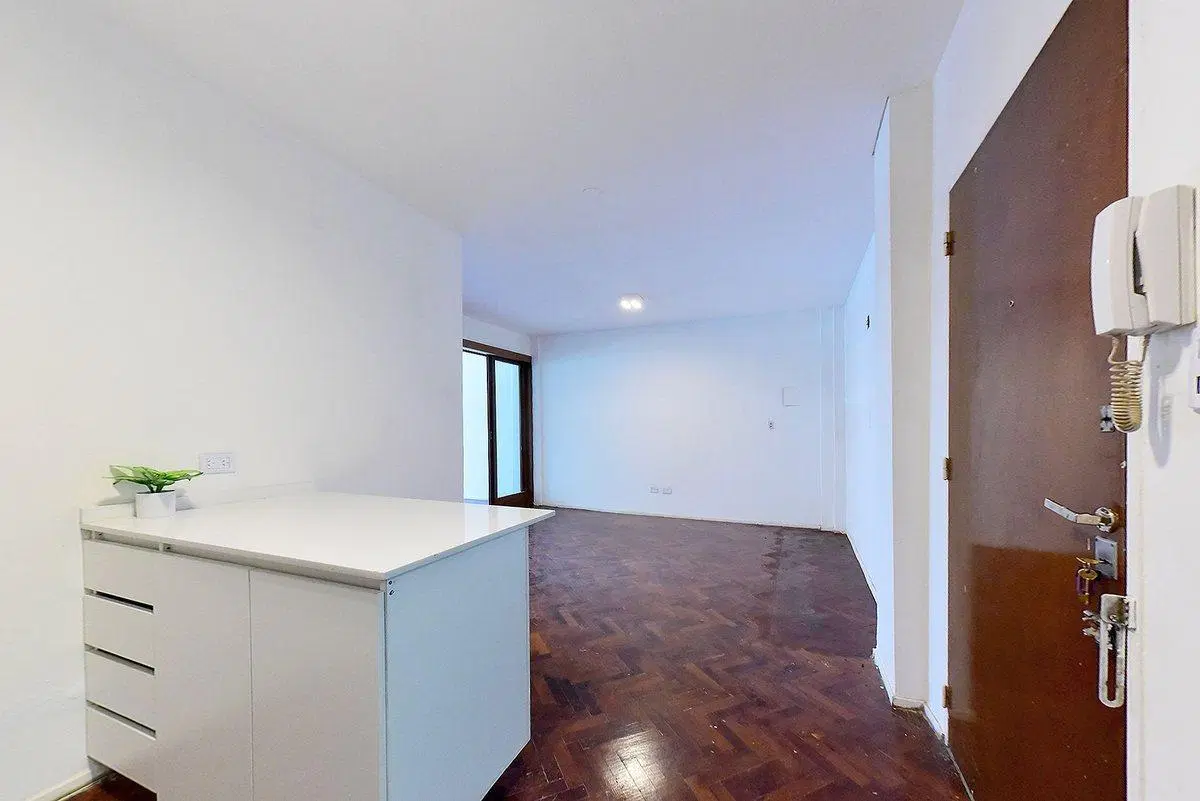VENTA DEPTO TRES AMBIENTES RECOLETA LUMINOSO REFAC 2