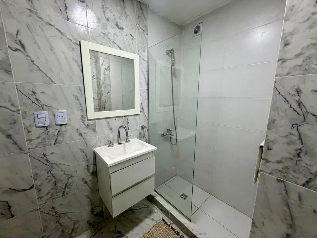 VENTA DEPTO TRES AMBIENTES RECOLETA LUMINOSO REFAC 5