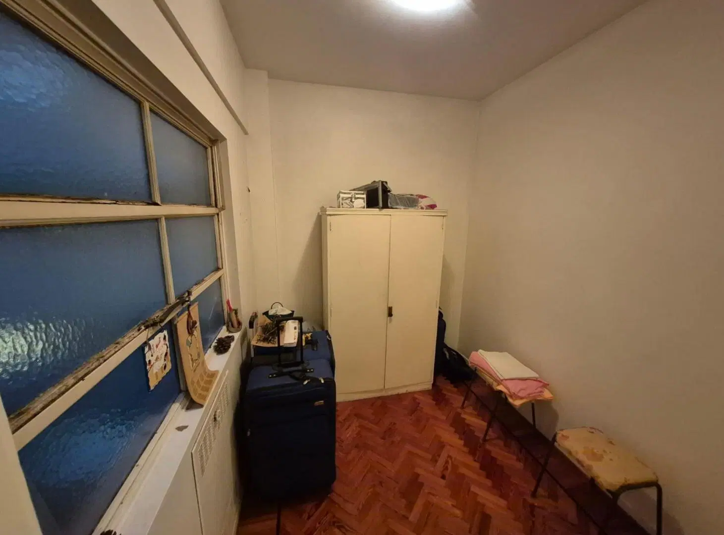 VENTA DEPARTAMENTO 4 AMB RETIRO CON DEPENDENCIA 4
