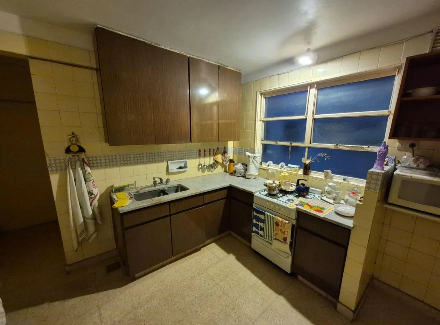 VENTA DEPARTAMENTO 4 AMB RETIRO CON DEPENDENCIA 3
