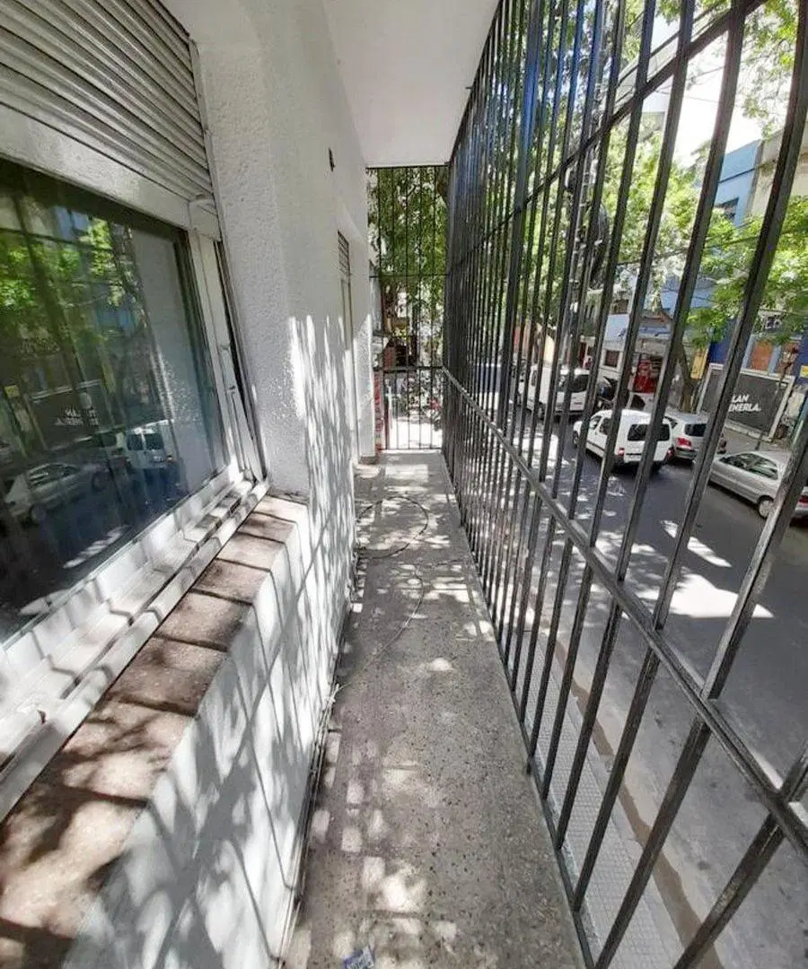 Venta Depto 4 ambientes patio y balcón Balvanera 4