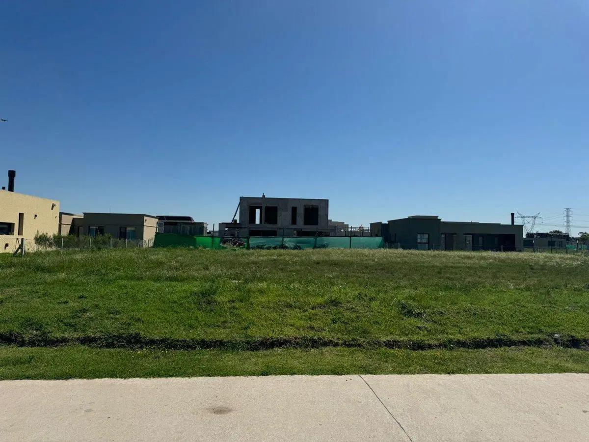 Venta Lote Canning La magdalena barrio Green 800m2 4