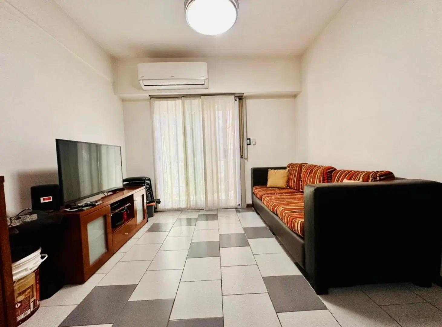 DEPARTAMENTO EN VENTA GERLI AVELLANEDA 3 AMBIENTES 5