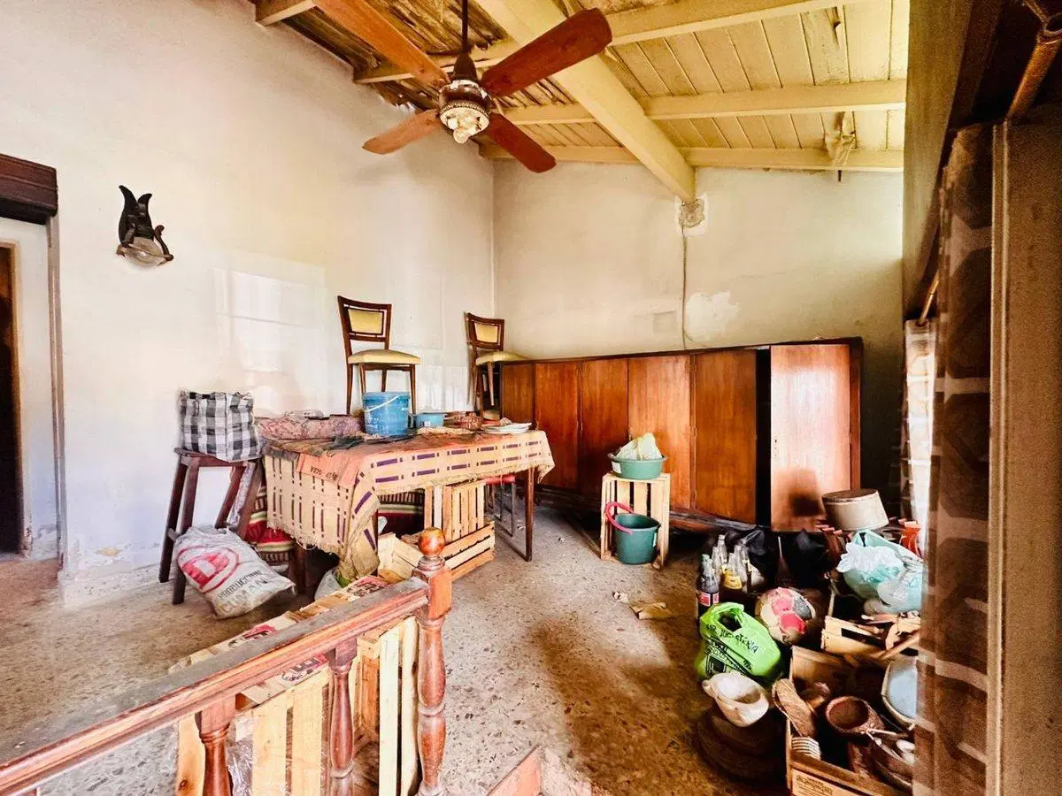 CASA A RECICLAR + GALPON EN LOTE DE PROPIO 200m2 4