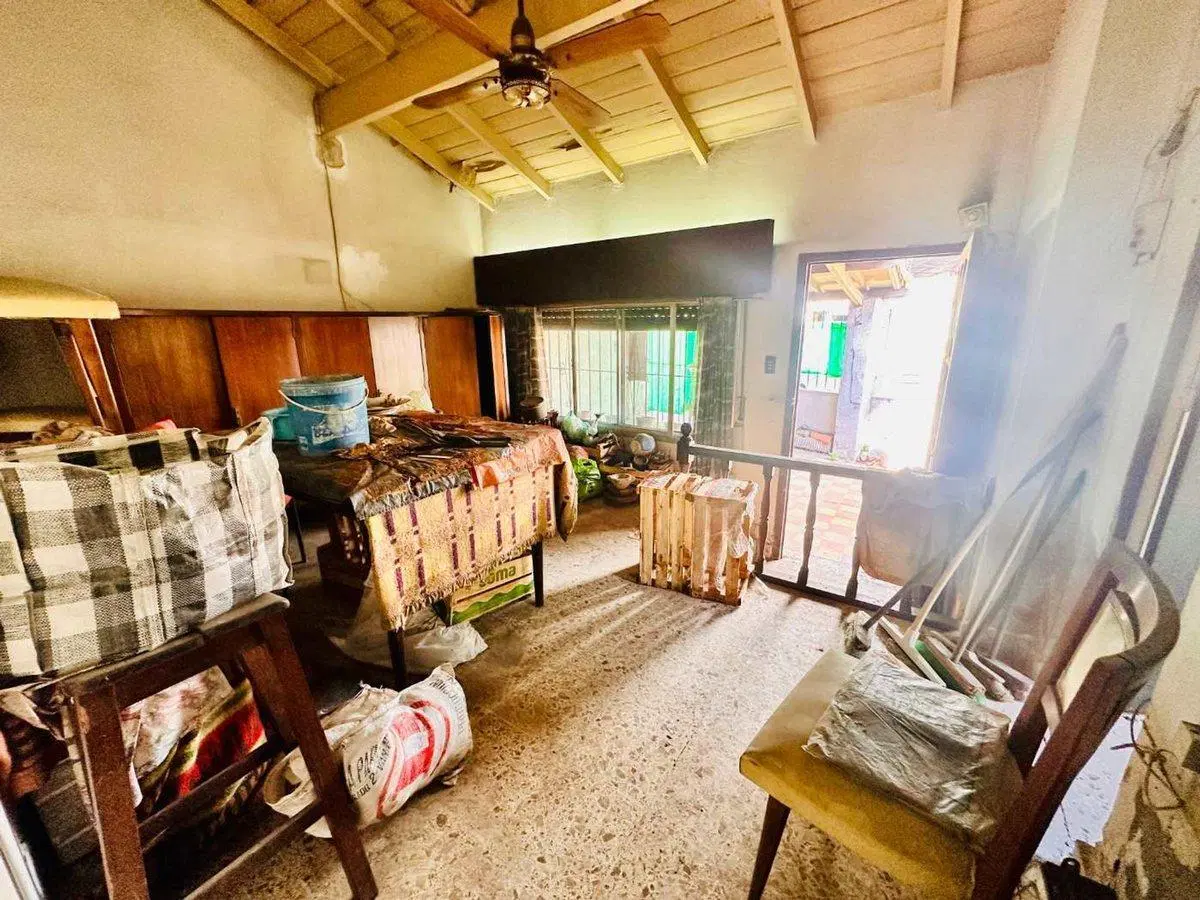 CASA A RECICLAR + GALPON EN LOTE DE PROPIO 200m2 2