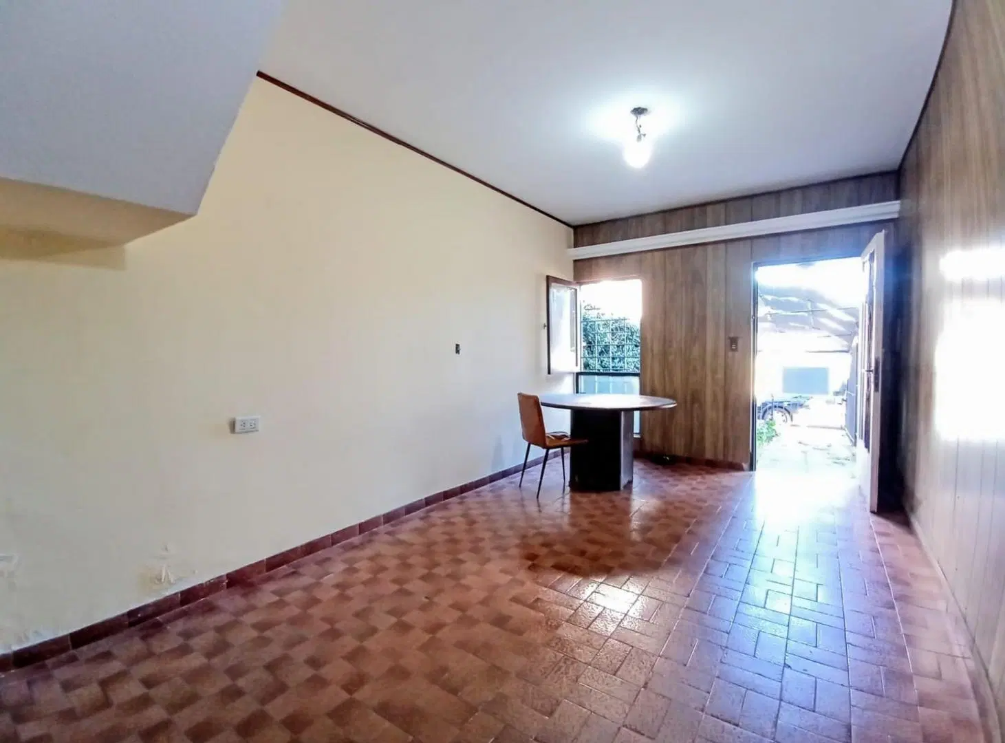 VENTA DEPARTAMENTO DUPLEX 3 AMB EN WILDE COCHERA 2