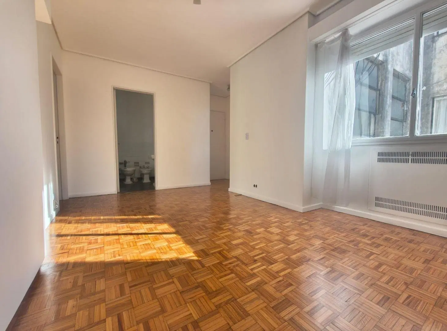 VENTA DEPTO 2 AMBIENTES BARRIO NORTE AMPLIO 3