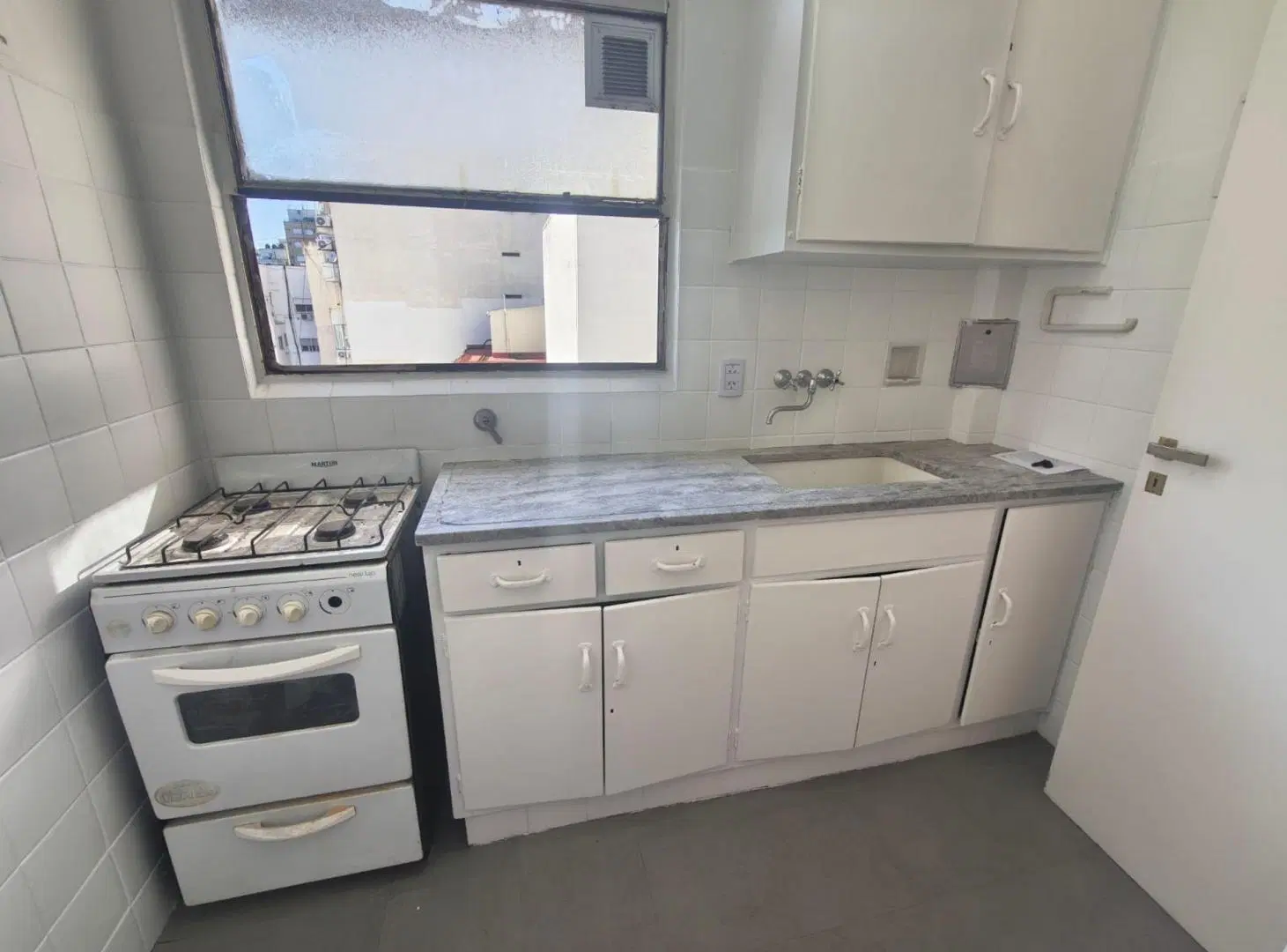 VENTA DEPTO 2 AMBIENTES BARRIO NORTE AMPLIO 8