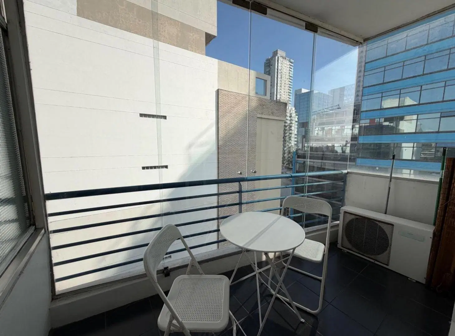 ALQUILER MONOAMBIENTE NUÑEZ TERRAZA Y PIELTA 5