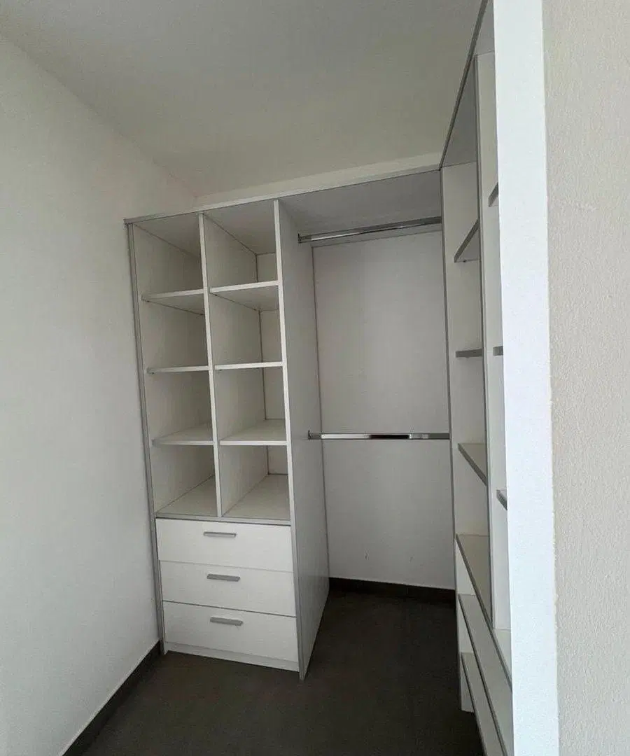 CASA EN VENTA A ESTRENAR LA FEDERALA, LOBOS 8