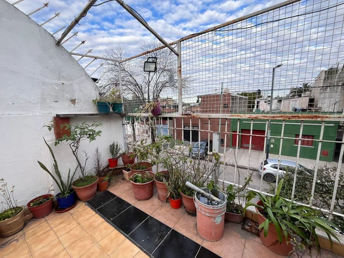 CASA EN VENTA 3 AMB V. SOLDATI CON PATIO Y JARDIN 8