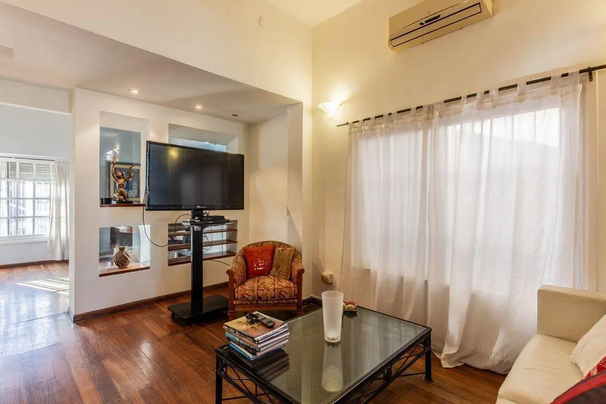 VENTA CASA 6 AMBIENTES. FLORIDA. APTO CREDITO. 3