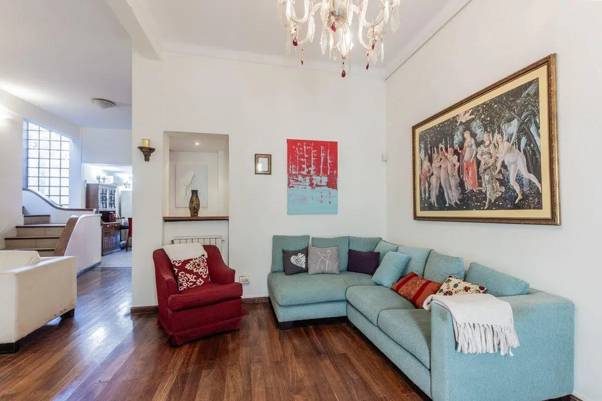 VENTA CASA 6 AMBIENTES. FLORIDA. APTO CREDITO. 2