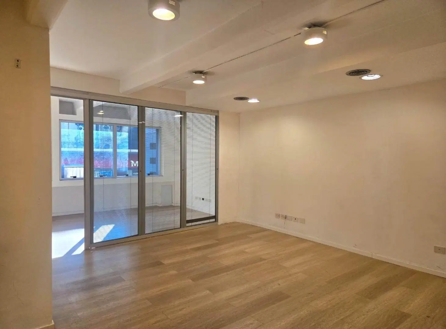 Alquiler oficinas Corrientes y Callao opc Cocheras 5