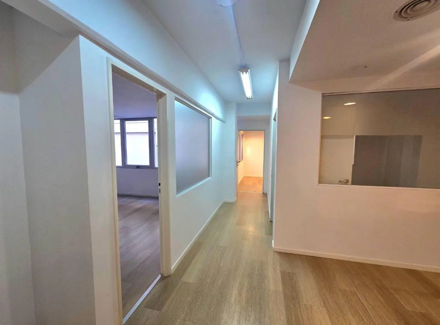 Alquiler oficinas Corrientes y Callao opc Cocheras 5