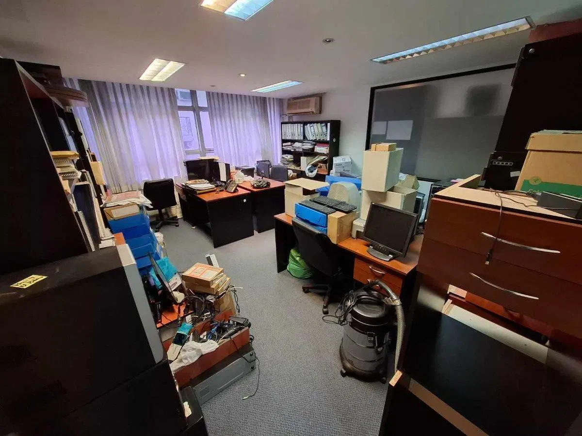 VENTA OFICINA MICROCENTRO PISO 250 MTS 2