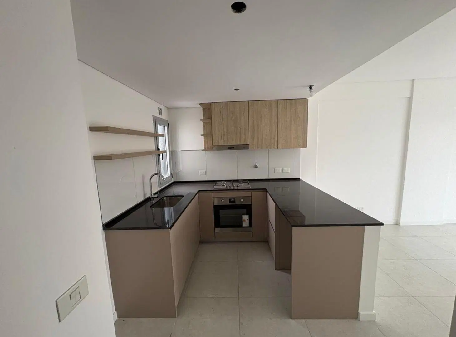 VENTA DEPARTAMENTO 3 AMB MATADEROS CON PARRILLA 2
