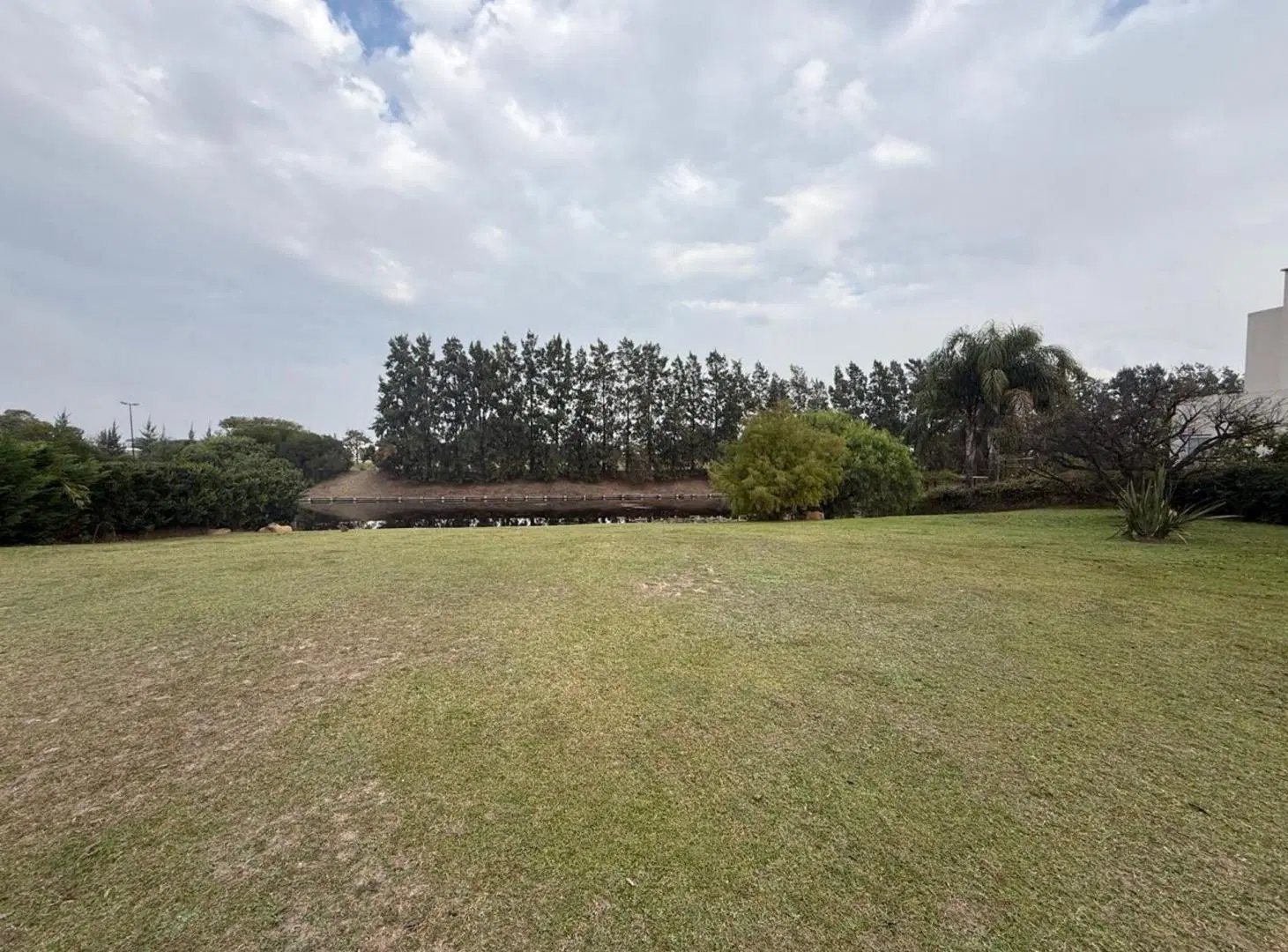 VTA LOTE AL AGUA BARRIO GOLF CLUB NORDELTA FINAN 5