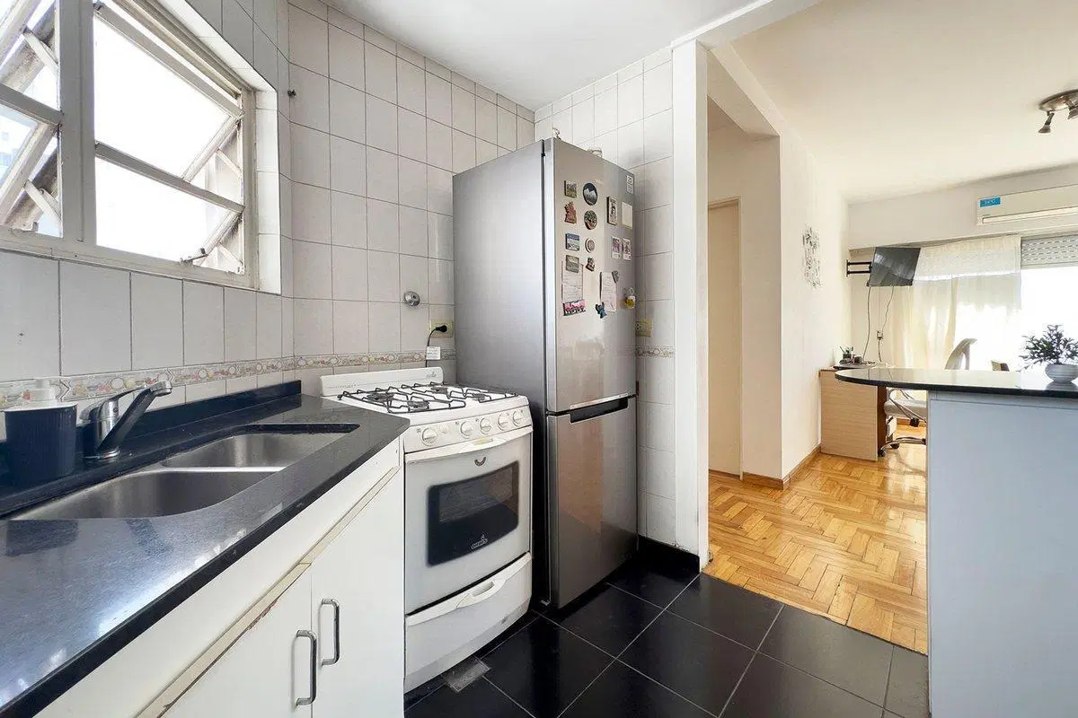 VENTA 2 AMB Ramos Mejía Centro con Balcón  Renta 8