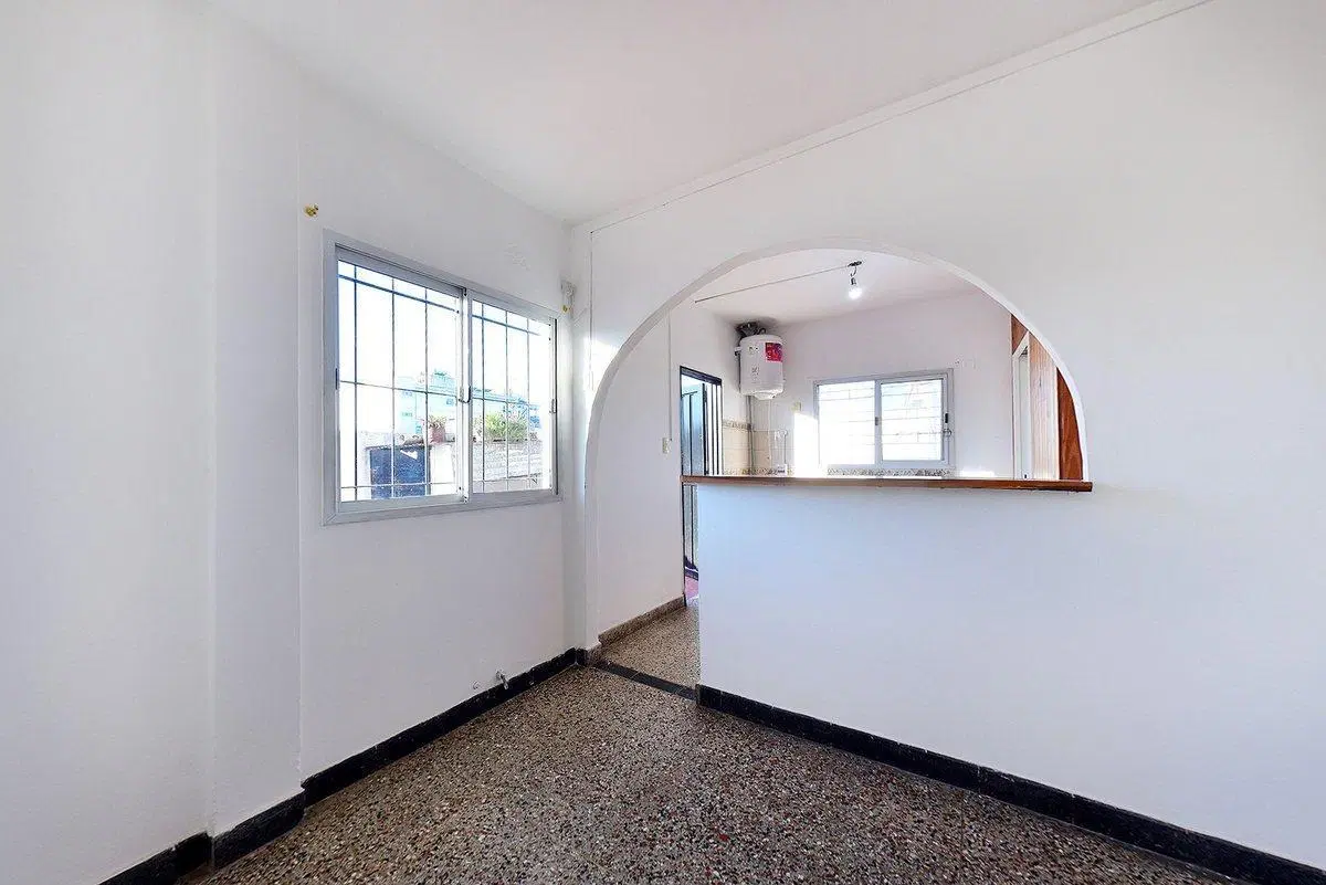 VENTA PH MULTIFAMILIAR CON TERRAZA EN MUNRO 5