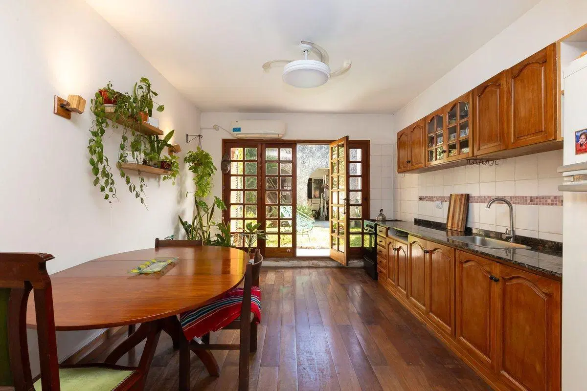 VENTA CASA MULTIFAMILIAR RAMOS MEJIA 2