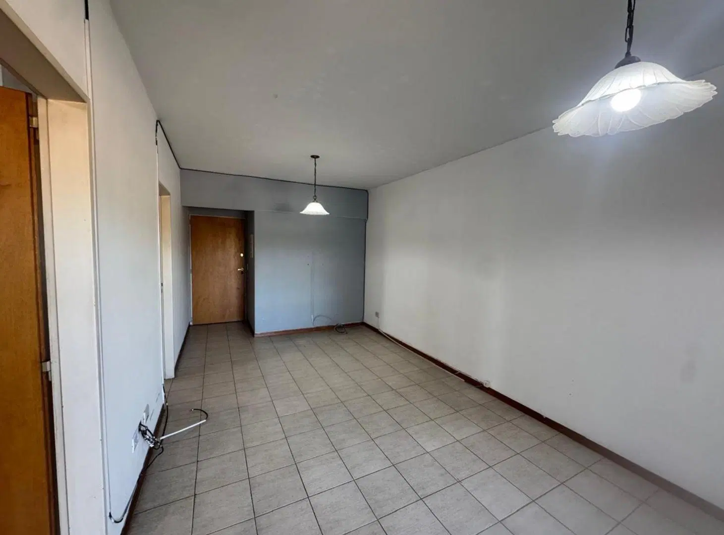 ADROGUE - DPTO. 3 AMB. BALCON Y COCHERA CUBIERTA 5