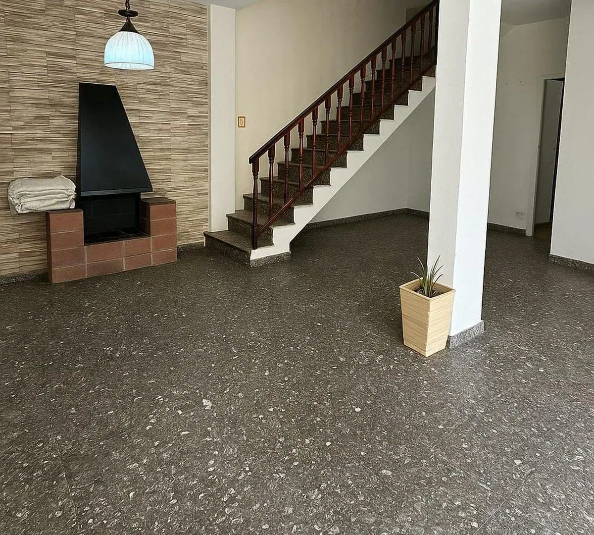 VENTA CASA 4 AMBIENTES PILETA PARRILLA SAN JUSTO 1