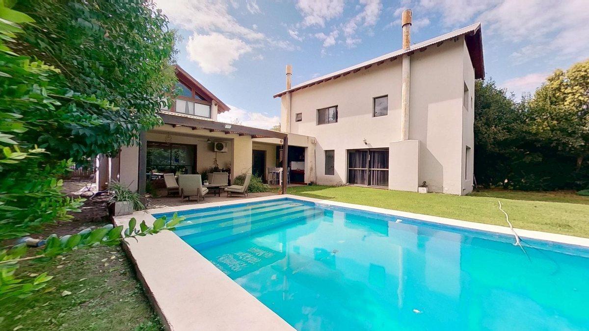 Foto de VENTA CASA 5 AMBIENTES PILAR BARRIO BUEN RETIRO, imagen 1
