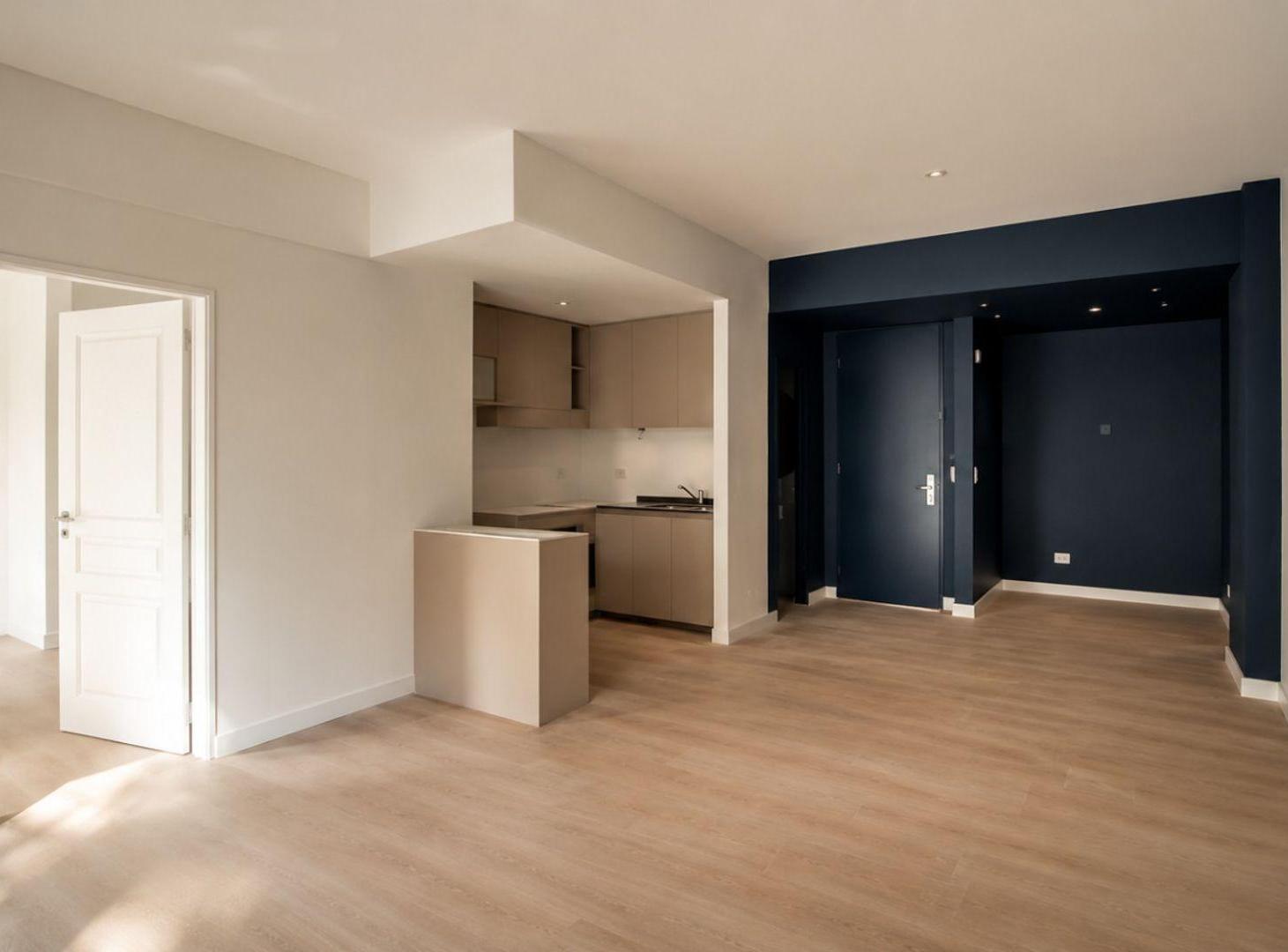 Foto de VENTA 2 AMB EN BARRIO PARQUE CON BALCON TERRAZA, imagen 1