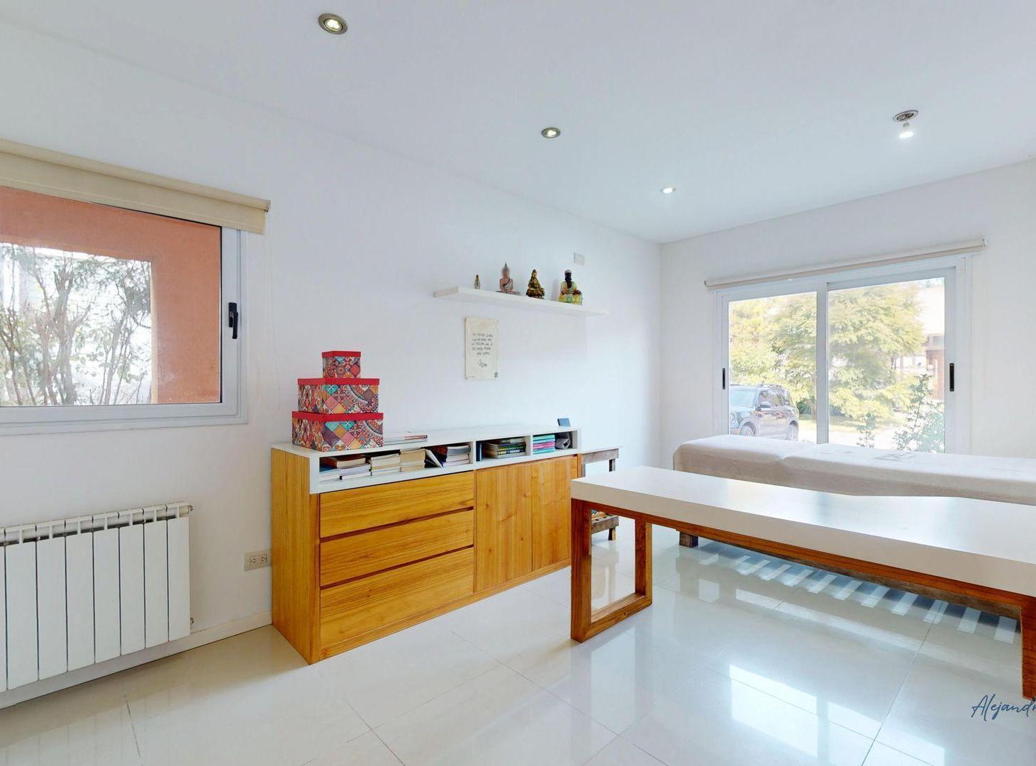 Foto de VENTA CASA 6 AMBIENTES EN EL LAUQUEN SAN VICENTE, imagen 1